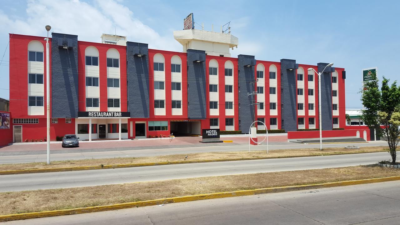 Hotel Madrid Minatitlán Exterior foto