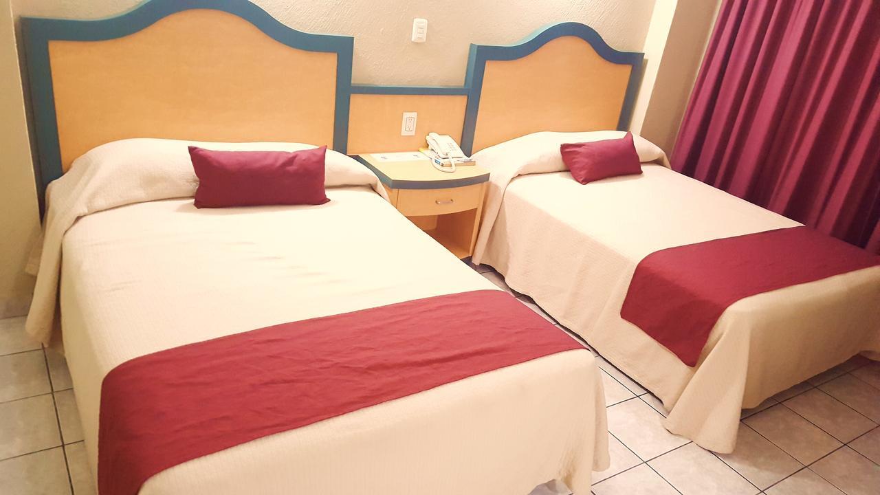 Hotel Madrid Minatitlán Exterior foto